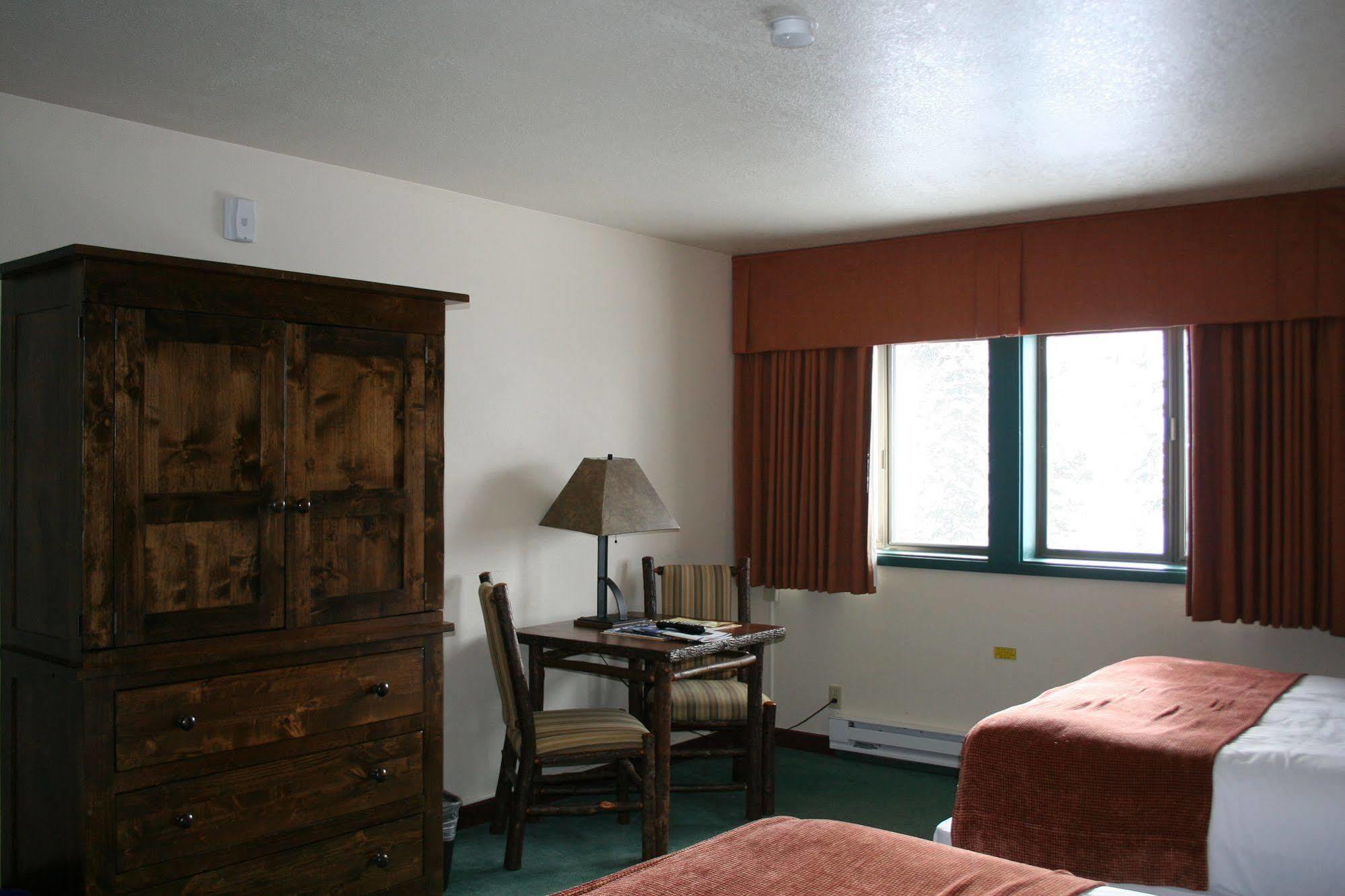 Teewinot Lodge By Grand Targhee Resort Alta Exterior photo